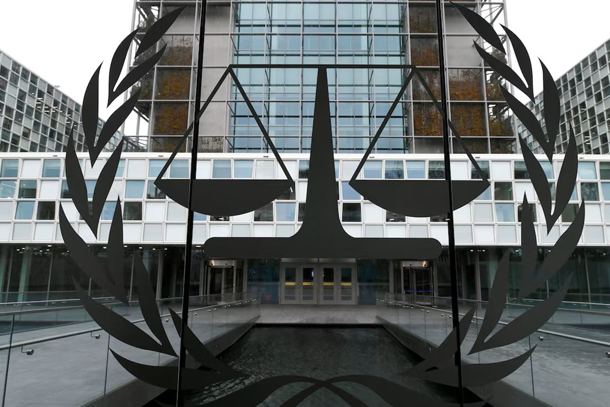 {"id":285951,"title":"\u062c\u0631\u064a\u0645\u0629 \u0627\u0644\u0639\u062f\u0648\u0627\u0646 \u0641\u064a \u0627\u0644\u0642\u0627\u0646\u0648\u0646 \u0627\u0644\u062f\u0648\u0644\u064a","category_id":111,"image":"\/filestorage\/177369509469b87076cddbe.jpg","counter":2,"slug":"GnOUAYJ2","category":{"id":111,"src":"articles","name":"\u0645\u0642\u0627\u0644\u0627\u062a"}}