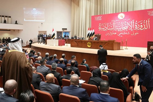 ما بعد الشرعية الانتخابية: إدارة السلطة في العراق بين نص الدستور وصمت الممارسة